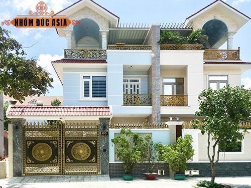 Feature Cổng nhôm đúc ở Hồ Chí Minh - KP6 - KDC Khang Điền - Quận 9